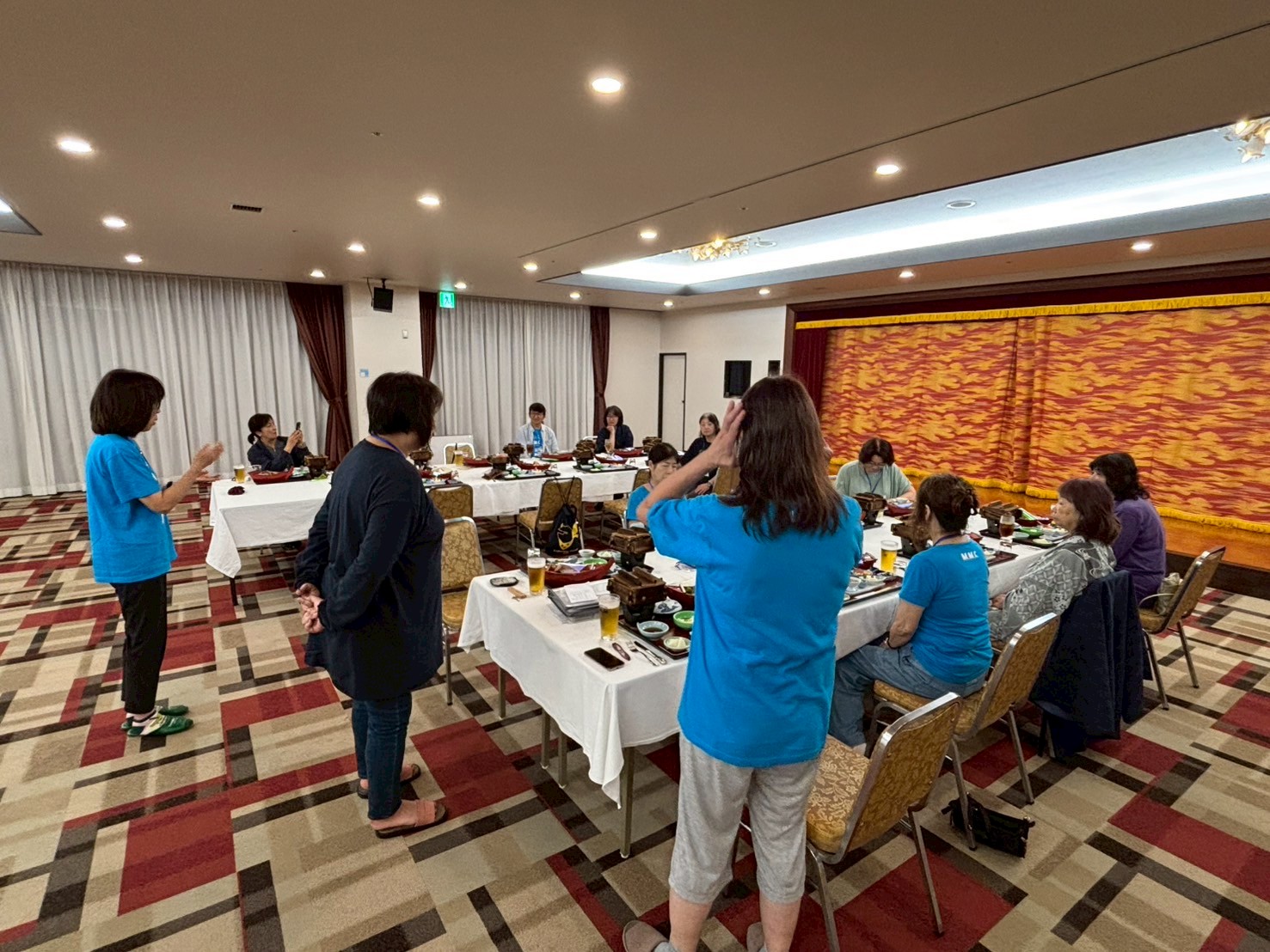 9月岩手県グリーンピア三陸みやこ＆田老の学ぶ防災ガイド(宴会前風景)